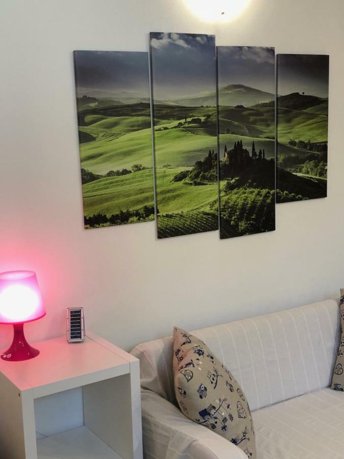 La Dolce Vita Studio With Free Private Parking เซียนา ภายนอก รูปภาพ